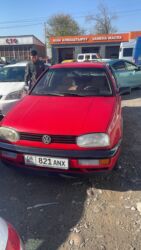обмен с вашей доплатой: Volkswagen Golf: 1994 г., 1.8 л, Механика, Бензин