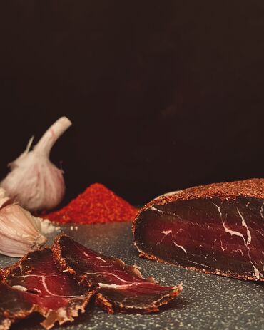 Ət: Бастурма- вяленое мясо с морской солью. Натуральный состав. Мясо