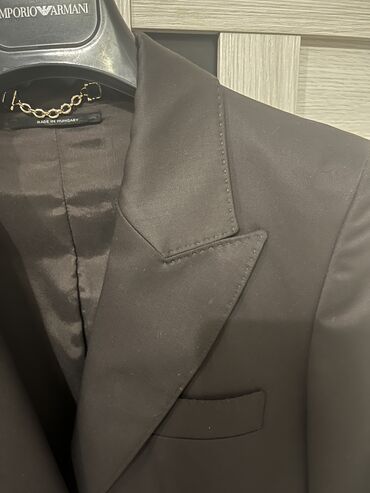 Dəstlər, kostyumlar: Пиджак Gucci. Оригинал. Размер 40 но идёт на 38 (маломерка) — 11