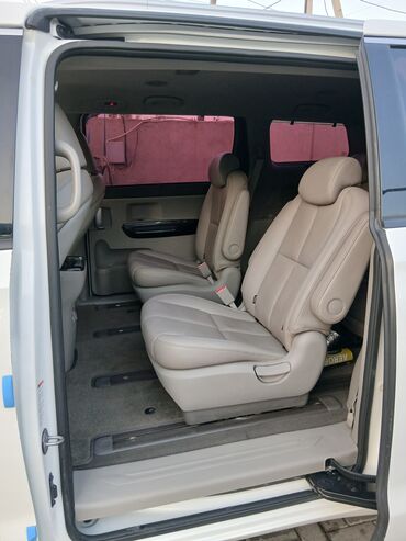 Kia: Kia Carnival: 2018 г., 2.2 л, Автомат, Дизель, Минивэн — 14