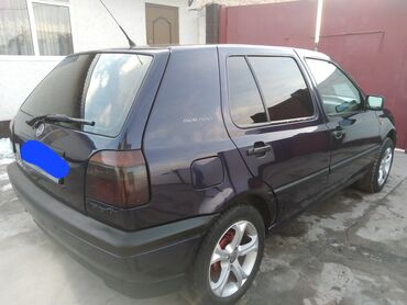 сигнализация центральный замок: Volkswagen Golf: 1996 г., 1.8 л, Механика, Бензин, Хэтчбэк