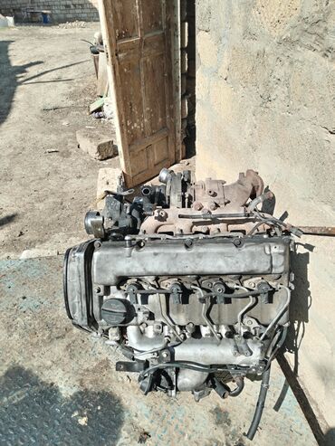 Sbor motorlar və silindr başlıqları: Kia KIA., 2.5 l, Dizel, 2006 il, İşlənmiş — 3