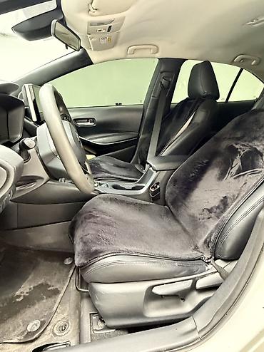 byd e1: Toyota Corolla: 2019 г., 1.8 л, Вариатор, Гибрид, Седан — 7