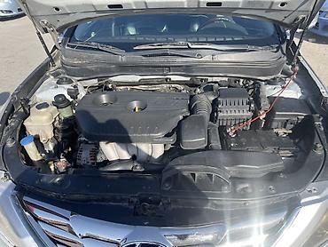 byd leopard 5: Hyundai Sonata: 2012 г., Автомат, Бензин, Седан — 7