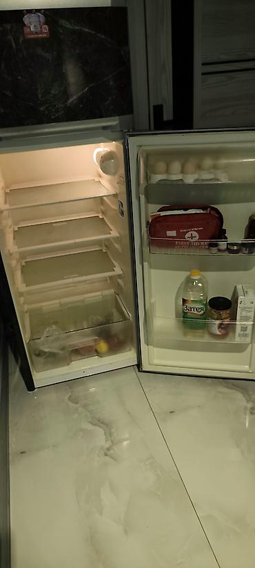 islənmis soyuducu: İşlənmiş 2 qapılı Beko Soyuducu Satılır, rəng - Qara — 2