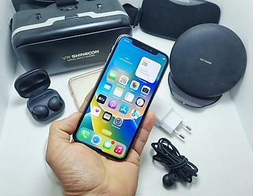 Apple iPhone: IPhone X, Б/у, 64 ГБ, Серебристый, Зарядное устройство, Чехол, Наушники, 100 % — 3