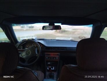 Mercedes-Benz: Mercedes-Benz W124: 2 l | 1992 il Universal — 12