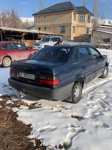 фолсваген жук: Volkswagen Passat: 1988 г., 1.8 л, Механика, Бензин, Седан