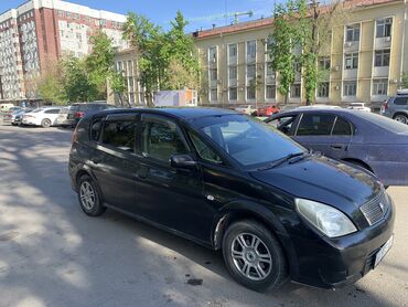 Toyota: Toyota Opa: 2002 г., 1.8 л, Автомат, Бензин, Универсал