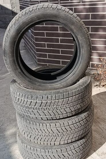 шина на погрузчик: Шиналар 235 / 55 / R 19, Кыш, Колдонулган, Комплект, Кытай