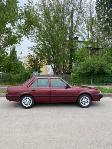 Эвакуаторы: Mazda 626: 1984 г., 1.6 л, Механика, Бензин