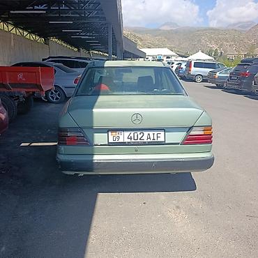 мерседес т 1: Mercedes-Benz W124: 1986 г., Седан — 4