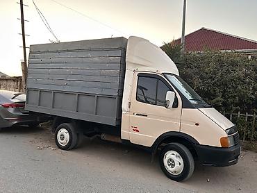 maşın satısı: Satılır problemsiz xeyir iş var deyə satılır son qiymət 8600 heç vaxt — 1