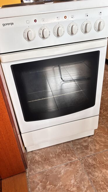 beko retro pećnica: Sporet Gorenje 50x60, ispravan( potrebno ocistiti) i spreman za