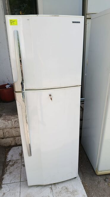 Soyuducular: 2 qapılı Toshiba Soyuducu Satılır, rəng - Ağ