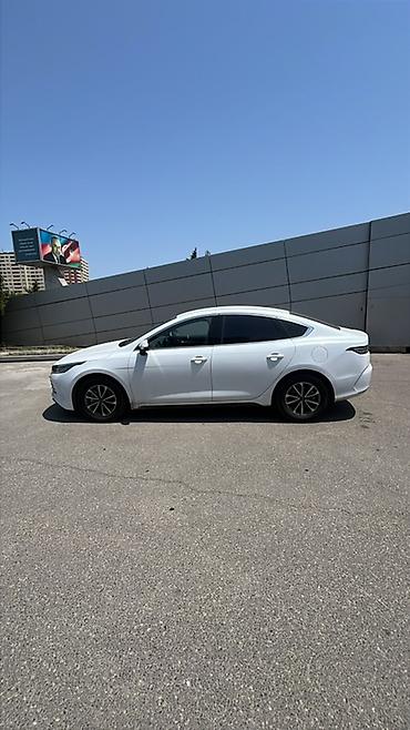 BYD: BYD Destroyer 05: 1.5 l | 2025 il 3000 km Sedan — 3