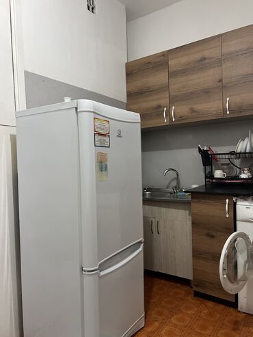 квартира на долгий срок собственник: 1 бөлмө, Менчик ээси, Чогуу жашоо менен, Толугу менен эмереги бар