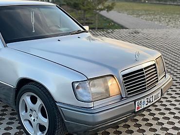 Mercedes-Benz: Mercedes-Benz W124: 1994 г., 3.2 л, Автомат, Бензин, Седан — 14