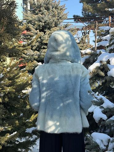 Шубы: Шуба, Норка, Короткая модель, С капюшоном, 3XL — 3