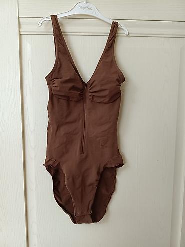 Боди: Утягивающий боди скимс, шоколадного цвета размер L (на 48-50р). Купила — 1