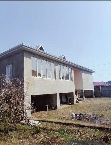Kirayə evlər: 5 otaqlı, 220 kv. m, Kredit yoxdur, Təmirsiz