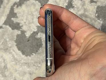 iphone 11 64г: Iphone 11 pro gold. Состояние на фото, минимальные следы — 7