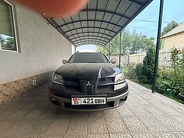 Унаа: Mitsubishi Outlander: 2004 г., Седан — 1