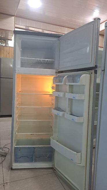 tel nomreleri: İki qapılı soyuducu (üstdən dondurucu) - Rəng: gümüşü/boz korpus - — 2