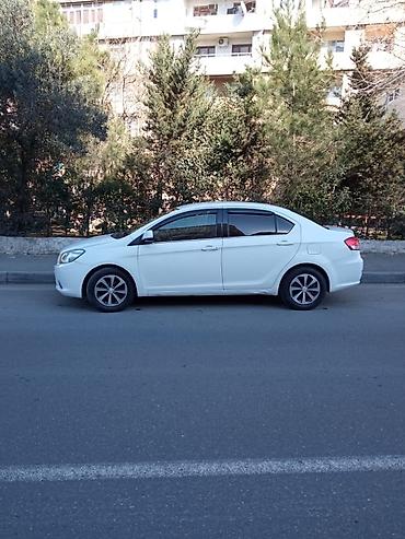 tesla model 3: GMC : 1.5 l | 2014 il 115000 km Sedan — 7