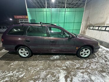 Toyota: Toyota Avensis: 2000 г., 1.6 л, Механика, Бензин, Универсал