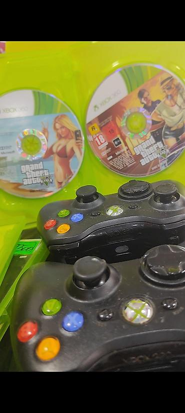Xbox 360 & Xbox: Xbox 360 iki pult 5 oyun disk və 7 oyun icinde yazılı ela — 3