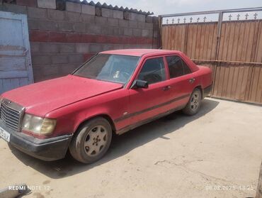 куйма дисктер: Красный седан Mercedes-Benz E-Class (W124 одмен да болот машина