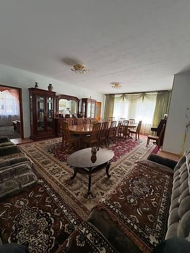 Продажа домов: Дом, 240 м², 4 комнаты, Агентство недвижимости, Евроремонт — 1