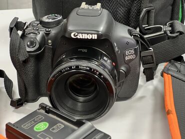 флешка fujifilm: Срочно продаю Canon 600d ( 50mm 0,45m/1,5ft) Фотоаппарат В отличном