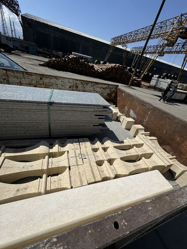 Фасадные плиты Сары-Таш (Травертин): Гранит Сары Таш мрамор Соколь, фасад столешница, подоконник и.т.д — 15