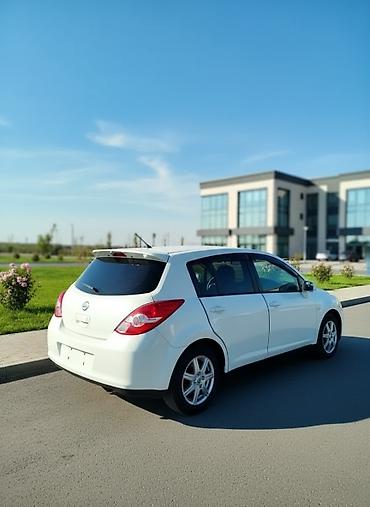 нисан тирана: Nissan Tiida: 2008 г., 1.5 л, Автомат, Бензин, Седан — 2