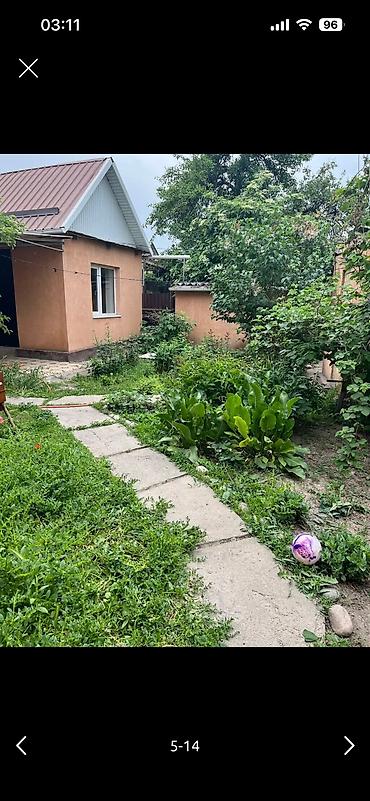 Продажа коттеджей и домов: Продаю дом 60м2 плюс есть отдельный домик из двух комнат с ремонтом и — 5