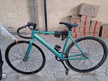 Шоссейные велосипеды: Фикс-байк (fixed gear) с трековой рулёжкой и ремнями на педалях — 8