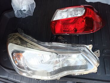 реснички на субару: Алдыңкы оң фара Subaru 2017 г., Колдонулган, Оригинал, АКШ