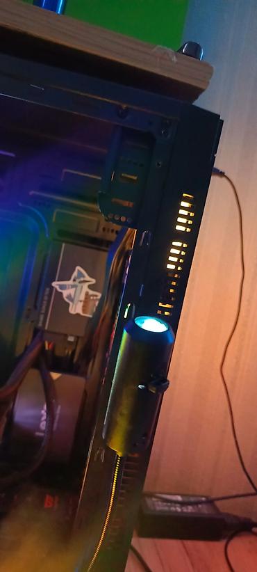 projektor perdesi: USB Ay Proyektoru – dəyişdirilə bilən slaydlı mini işıq - USB ilə — 1