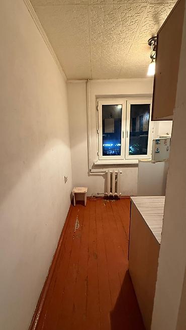 777: 2 комнаты, 45 м², Юбилейка 104 серия, 3 этаж, Старый ремонт — 9