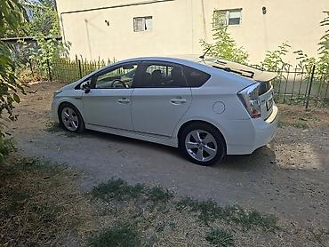 приматок на фит: Toyota Prius: 2010 г., 1.8 л, Вариатор, Гибрид, Хэтчбэк — 2