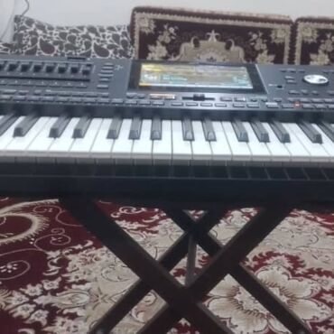 sintizator ucuz: Sintezator, Korg