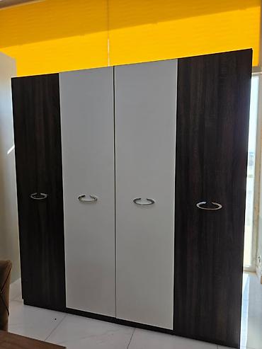 *Dolab satılır* Ölçüləri Eni 180sm, hünd 2m, derinlik 60sm