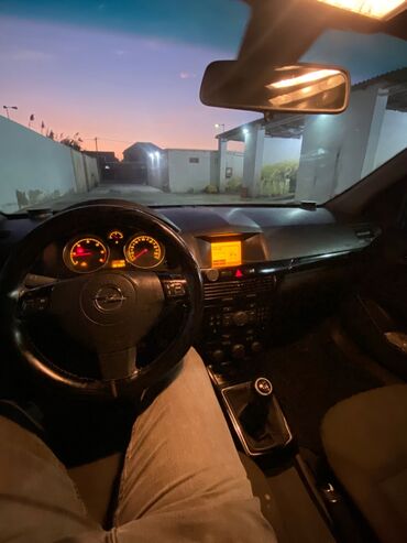 Opel: Opel Antara: 1.3 l | 2007 il Universal — 19