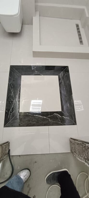 Укладка плитки: Гидроизоляционные работы, Подготовка стен для грунтовки, Подготовка стен для укладки | Мозаичная плитка, Стеклянная плитка, Мраморная плитка | Вертикальная укладка, Горизонтальная укладка, Диагональная укладка Больше 6 лет опыта — 18