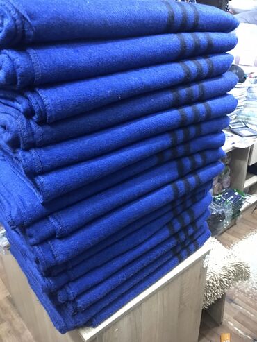 Простыни: Постельное бельё 100% хлопок, простынь нарезинки наволочкой 100% at lalafo.kg — 32 Простыни: Постельное бельё 100% хлопок, простынь нарезинки наволочкой 100% — 32