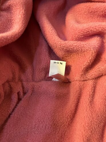 Kurtkalar: Defacto markası. 12-18 aylıq qız uşağı üçün. 2 yaşlı uşaqda geyinə — 9