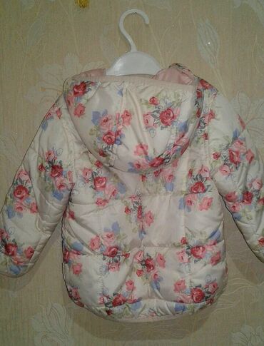 Верхняя одежда: ПО СУПЕР ЦЕНЕ Детская деми куртка от ZARA, ростовка 92. в хорошем