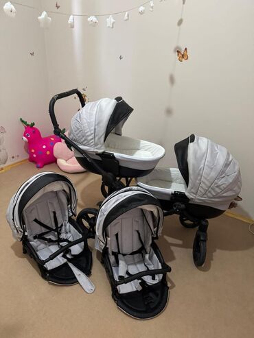 купить детскую коляску бу: Rəxşəndə🦋 Əkiz kalyaskası satılır. Qiymət 210 manat. Bebetto